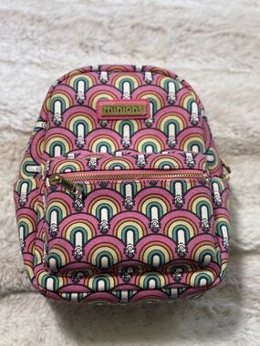 Despicable Me Minions Artist Series Rainbow Mini Canvas Backpack 11"